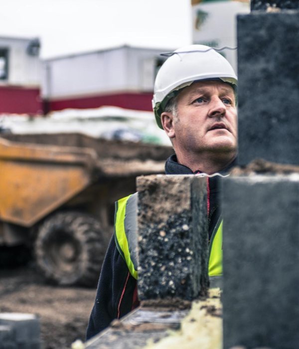 Sélection des artisans suivi des travaux maitre-d'oeuvre-construction-neuve-2C-Tech